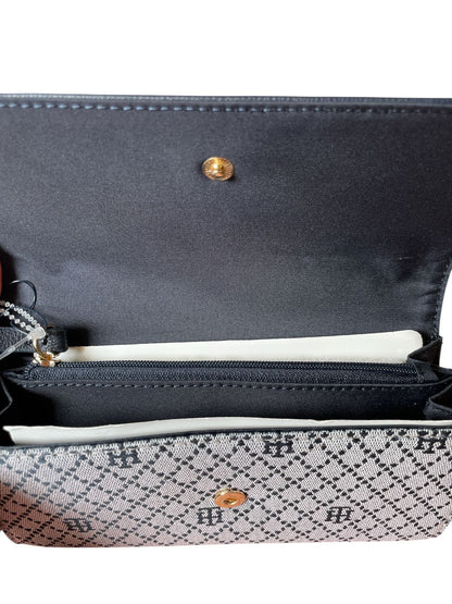 Cartera Tommy Hilfiger Bicolor – Elegancia Clásica