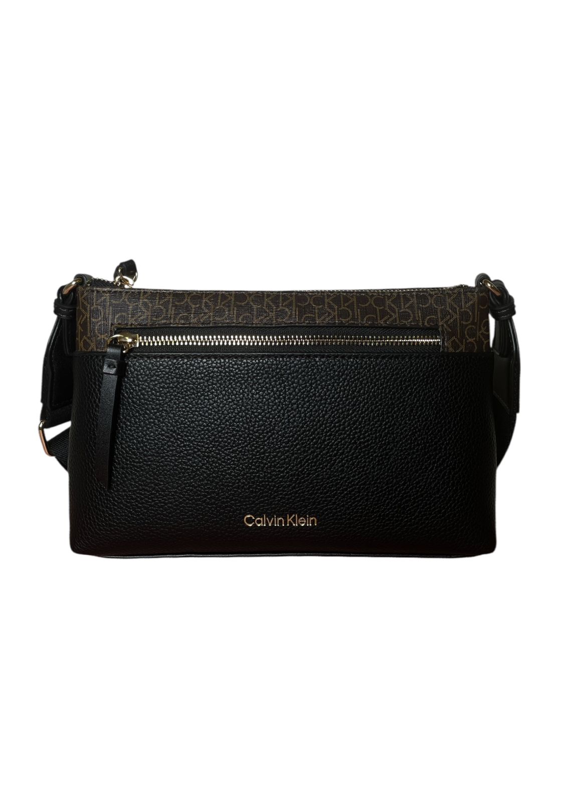 Bolso Calvin Klein Monogram Negro – Elegancia minimalista