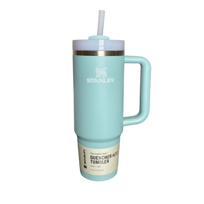 Vaso Stanley Quencher H2.0 con Asa y Popote – 30 oz