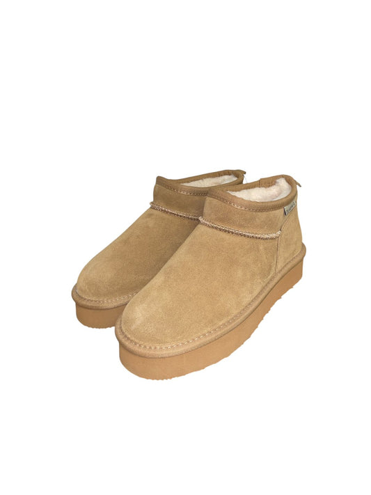 Botas Bearpaw - Talla 9 USA Dama - Ultra Platform en Gamuza Canela