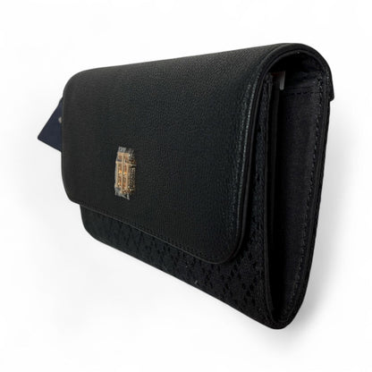 Cartera Tommy Hilfiger Negra para Mujer – Elegancia y Funcionalidad